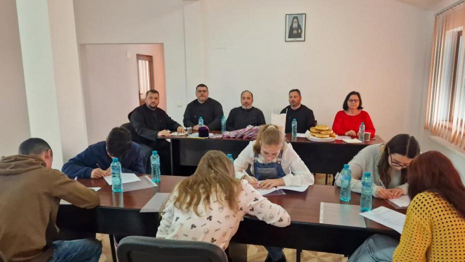 Tinerii din Protopopiatul Darabani au participat la Concursul de cunoaștere a Noului Testament